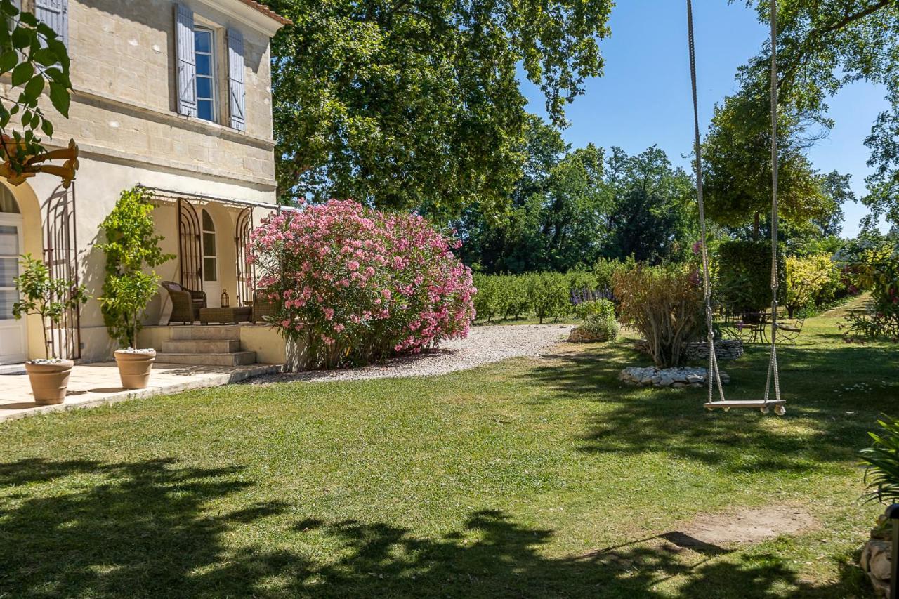 Mas De Capelou Bed & Breakfast Avignon Exterior photo